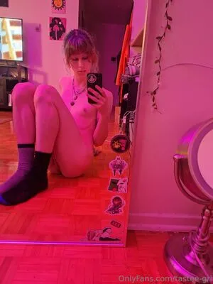 Tastee Grl OnlyFans Leaked Free Thumbnail Picture - #OUapwOIEIJ