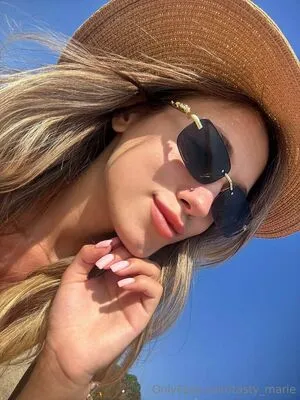 Tasty Marie OnlyFans Leaked Free Thumbnail Picture - #ASTiYytmcw