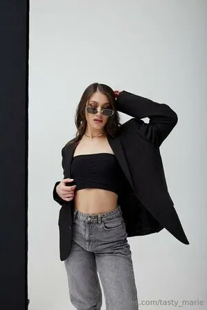 Tasty Marie OnlyFans Leaked Free Thumbnail Picture - #B5IvkfhTlW