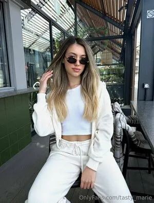 Tasty Marie OnlyFans Leaked Free Thumbnail Picture - #UXAhaOTe9U