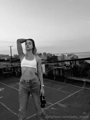 Tasty Marie OnlyFans Leaked Free Thumbnail Picture - #zjESu4Ulrz
