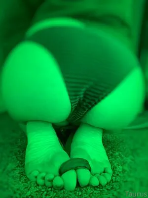 Tastytaurustoes OnlyFans Leaked Free Thumbnail Picture - #wc104JBt0N