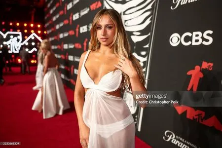 Tate McRae OnlyFans Leaked Free Thumbnail Picture - #8kWCwfF0Bi