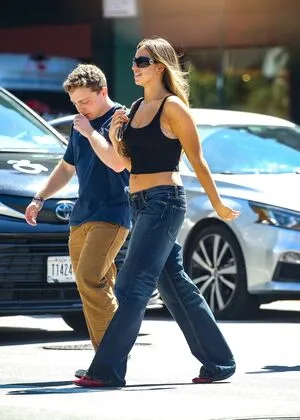 Tate McRae OnlyFans Leaked Free Thumbnail Picture - #9St4iLwljH