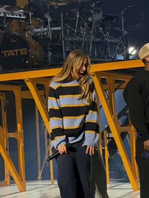 Tate McRae OnlyFans Leaked Free Thumbnail Picture - #C2mxYgN0bG