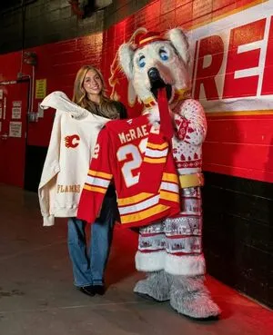 Tate McRae OnlyFans Leaked Free Thumbnail Picture - #KaAiOxi3lf