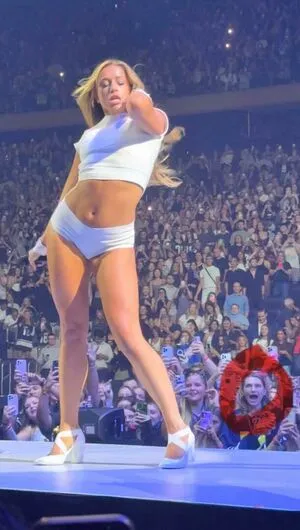 Tate McRae OnlyFans Leaked Free Thumbnail Picture - #UuPueJYL4A