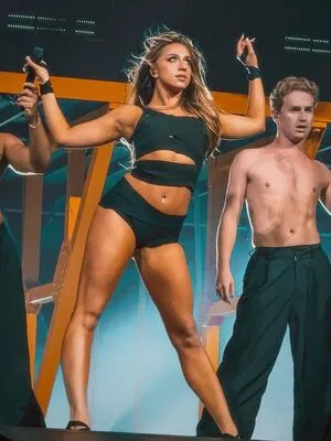 Tate McRae OnlyFans Leaked Free Thumbnail Picture - #b4Zh9sQyyc