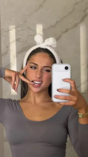 Tate McRae OnlyFans Leaked Free Thumbnail Picture - #iRIQyxsrS2