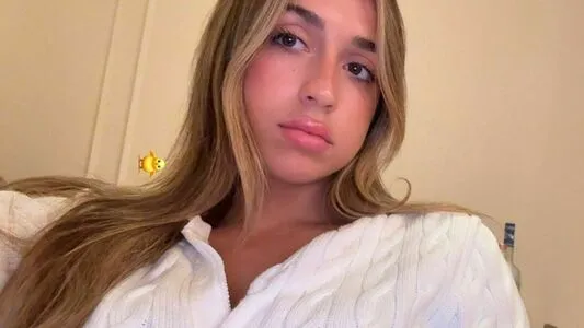 Tate McRae OnlyFans Leaked Free Thumbnail Picture - #x9DxNAQ7nb