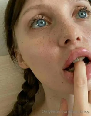 Tati Bliss OnlyFans Leaked Free Thumbnail Picture - #S5F7uyntJC