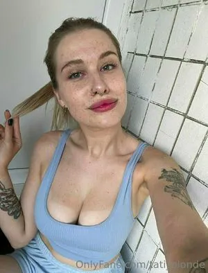 Tati Blonde OnlyFans Leaked Free Thumbnail Picture - #OhXHggGkTj
