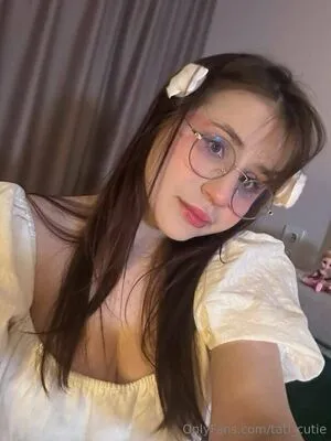 Tati Cutie OnlyFans Leaked Free Thumbnail Picture - #ZxaPH4NTrc