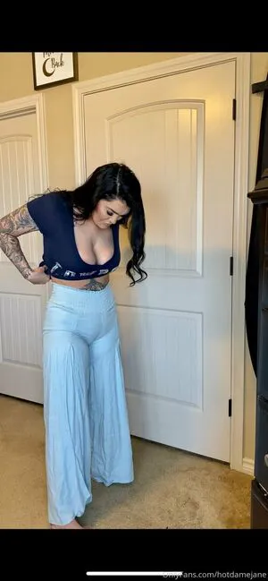 Tatted Baddie69 OnlyFans Leaked Free Thumbnail Picture - #tsPOrhDmT5