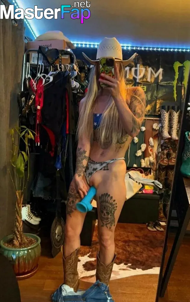 tatted_lady