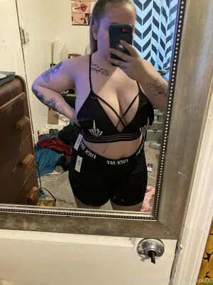 Tattedchubbygf OnlyFans Leaked Free Thumbnail Picture - #T2OtjLWwza
