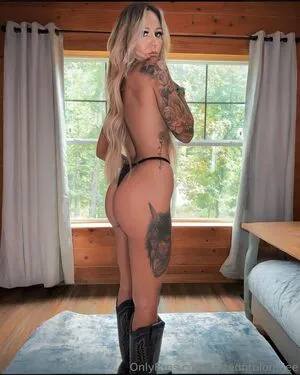 Tattedfitblondiee OnlyFans Leaked Free Thumbnail Picture - #C3deIaK2HE