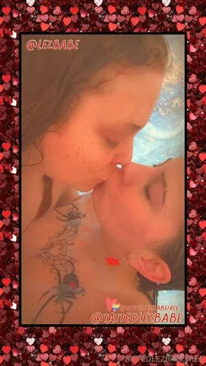 Tattedlezbabefree OnlyFans Leaked Free Thumbnail Picture - #biXHwiZlqM