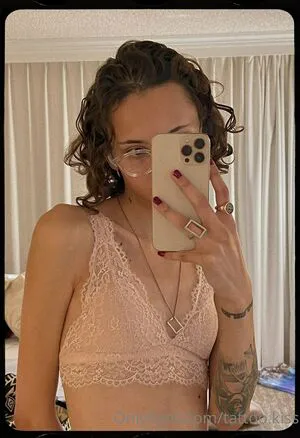 Tattoo Kiss OnlyFans Leaked Free Thumbnail Picture - #6SFzKvqZVZ