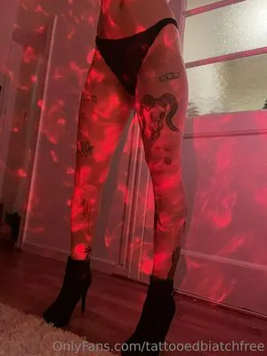 Tattooedbiatchfree OnlyFans Leaked Free Thumbnail Picture - #DpMmCyURuF