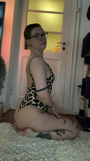 Tattooedbiatchfree OnlyFans Leaked Free Thumbnail Picture - #gPs5pxyTLT