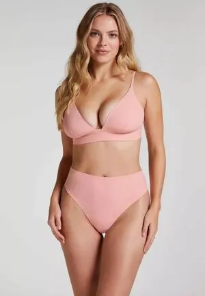 Tatum Bakker OnlyFans Leaked Free Thumbnail Picture - #kKySdP3vCZ