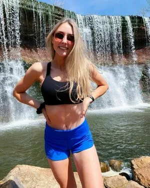 Tatum Tholen OnlyFans Leaked Free Thumbnail Picture - #T6ey8M4pr3