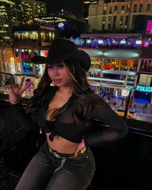 Tawnivo OnlyFans Leaked Free Thumbnail Picture - #Am1vmkk5PK