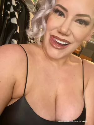 Taya Valkyrie OnlyFans Leaked Free Thumbnail Picture - #loaxgEOJIa