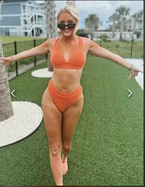 Taylernicole2 OnlyFans Leaked Free Thumbnail Picture - #5MrHRuYqJ1