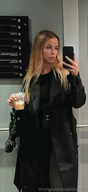 Taylor Brumann OnlyFans Leaked Free Thumbnail Picture - #4LxTYEWvVX