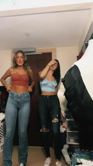 Taylor Frisana OnlyFans Leaked Free Thumbnail Picture - #49fMa4Teao