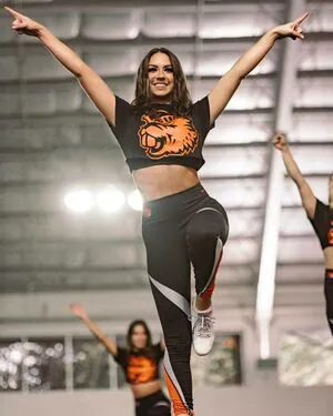 Taylor Johnson Cheer OnlyFans Leaked Free Thumbnail Picture - #NlxzZJE0NB