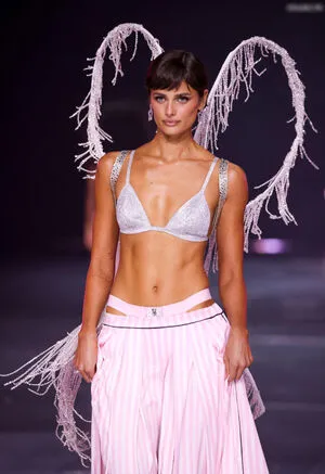Taylor Marie Hill OnlyFans Leaked Free Thumbnail Picture - #5XB1vIfcRa