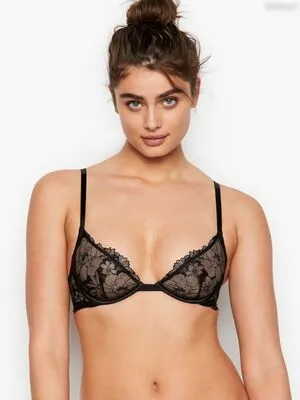 Taylor Marie Hill OnlyFans Leaked Free Thumbnail Picture - #cZ4u0BxbM1