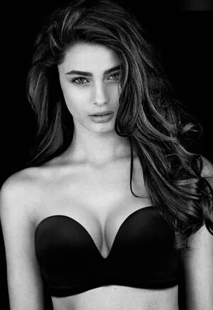 Taylor Marie Hill OnlyFans Leaked Free Thumbnail Picture - #xo5ErVv4Aj