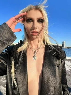 Taylor Momsen OnlyFans Leaked Free Thumbnail Picture - #196hQQBJbD