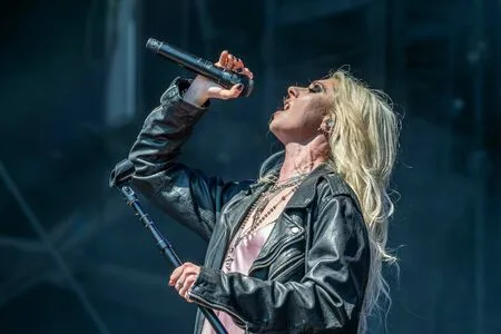 Taylor Momsen OnlyFans Leaked Free Thumbnail Picture - #1sJKrnYAee