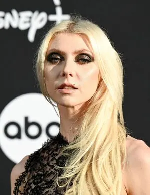 Taylor Momsen OnlyFans Leaked Free Thumbnail Picture - #3i9OXFNfFJ
