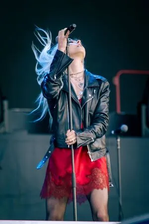 Taylor Momsen OnlyFans Leaked Free Thumbnail Picture - #4YMeLz5KUN