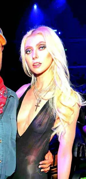 Taylor Momsen OnlyFans Leaked Free Thumbnail Picture - #4mB8EPnTnq
