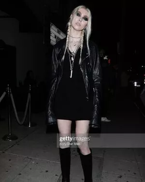 Taylor Momsen OnlyFans Leaked Free Thumbnail Picture - #8ROwNjFQT5