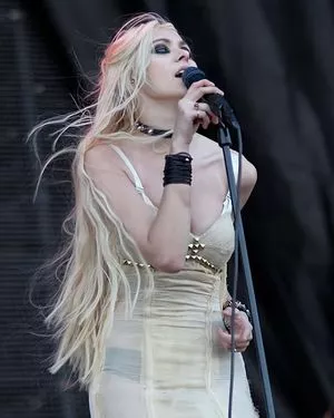 Taylor Momsen OnlyFans Leaked Free Thumbnail Picture - #968EVdMdaY