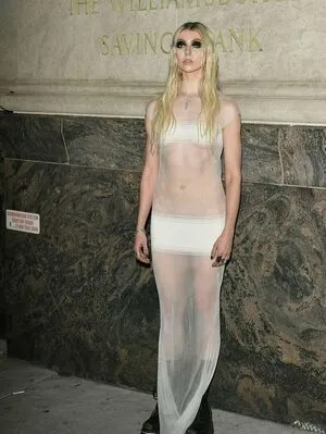 Taylor Momsen OnlyFans Leaked Free Thumbnail Picture - #9EmbQqVDz2
