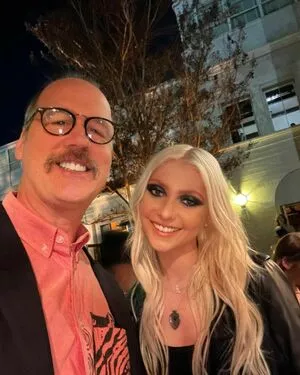 Taylor Momsen OnlyFans Leaked Free Thumbnail Picture - #A1JKwbWV0g