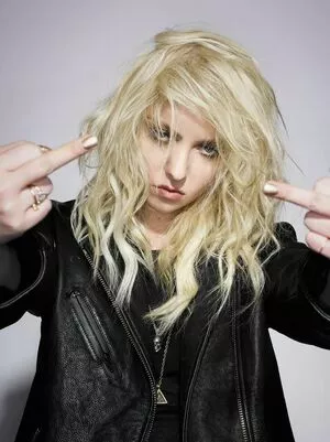Taylor Momsen OnlyFans Leaked Free Thumbnail Picture - #A1tVhLMkJX