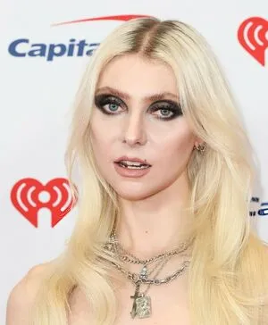 Taylor Momsen OnlyFans Leaked Free Thumbnail Picture - #AWU7o0wHKo