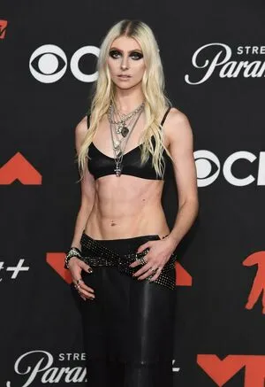 Taylor Momsen OnlyFans Leaked Free Thumbnail Picture - #BtrKjN0CH0