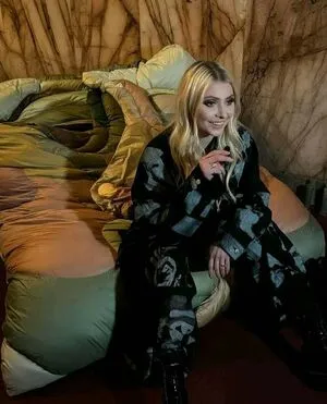 Taylor Momsen OnlyFans Leaked Free Thumbnail Picture - #BxNuO0VH0A