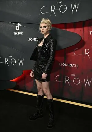 Taylor Momsen OnlyFans Leaked Free Thumbnail Picture - #CchwD5Oh5s